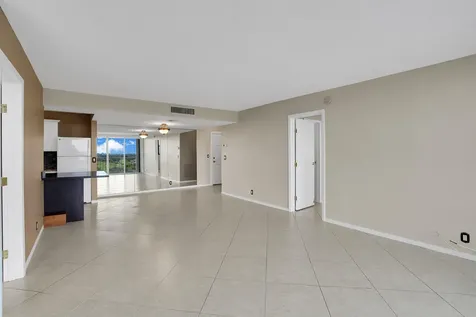 336 Golfview Road North Palm Beach FL 33408