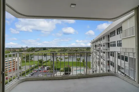 336 Golfview Road North Palm Beach FL 33408