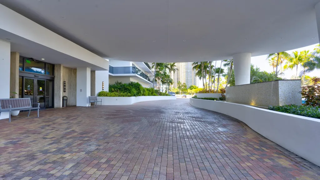 3500 Galt Ocean Drive Fort Lauderdale FL 33308