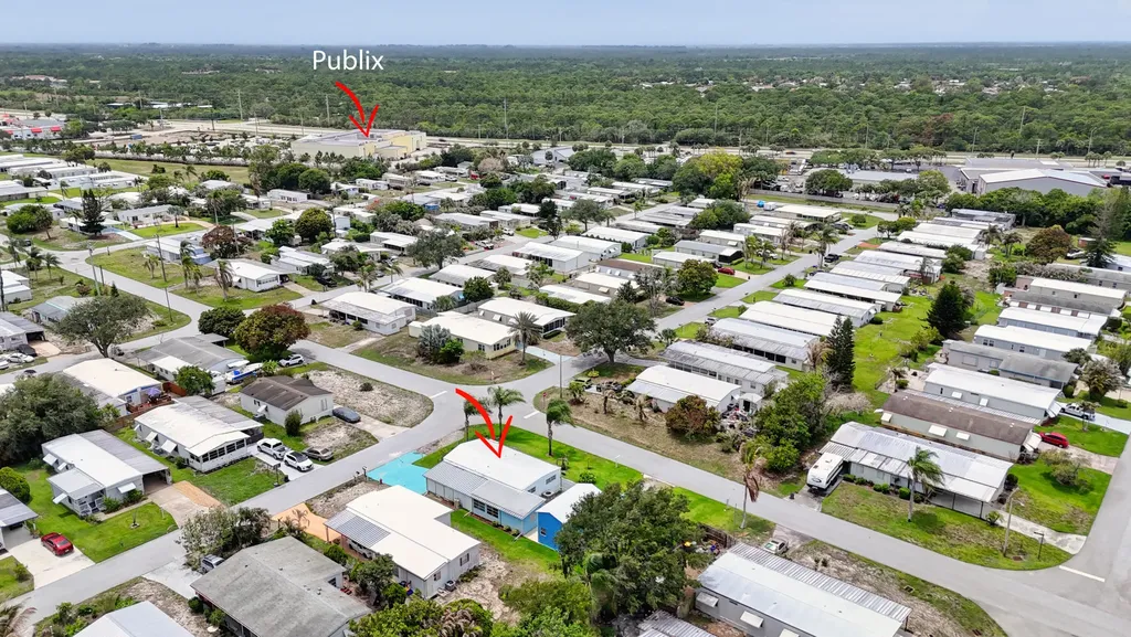 7102 SE Bluebird Circle Hobe Sound FL 33455