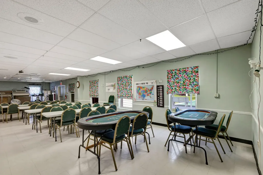 7102 SE Bluebird Circle Hobe Sound FL 33455