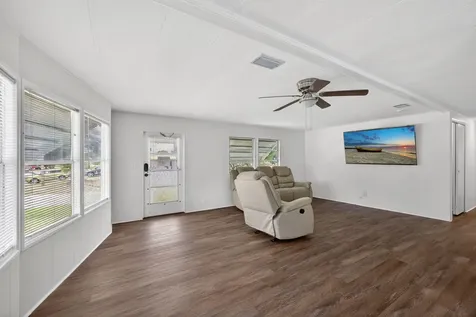 7102 SE Bluebird Circle Hobe Sound FL 33455