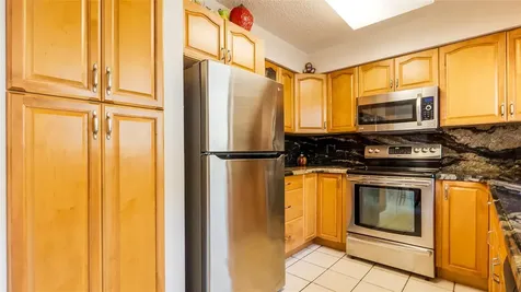 1867 NW 99th Avenue Plantation FL 33322