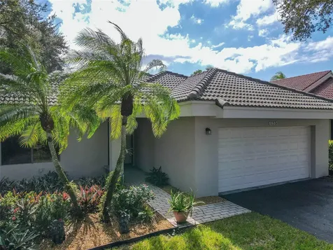 1867 NW 99th Avenue Plantation FL 33322