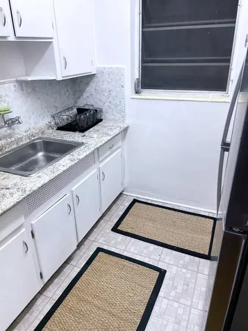 661 SW 11th Street Miami FL 33129