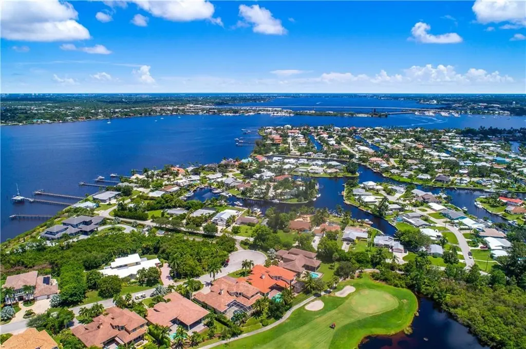 2466 SW Bridgeview Terrace Palm City FL 34990