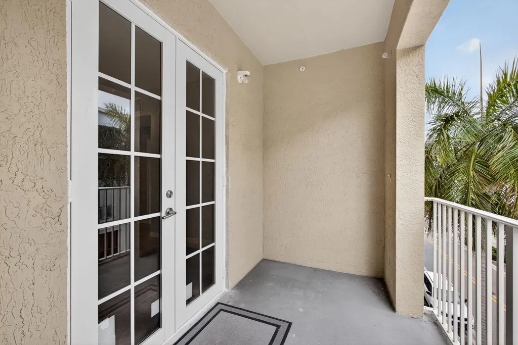 1203 Town Center Drive Jupiter FL 33458