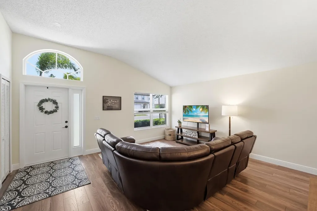 15181 Oak Chase Court Wellington FL 33414