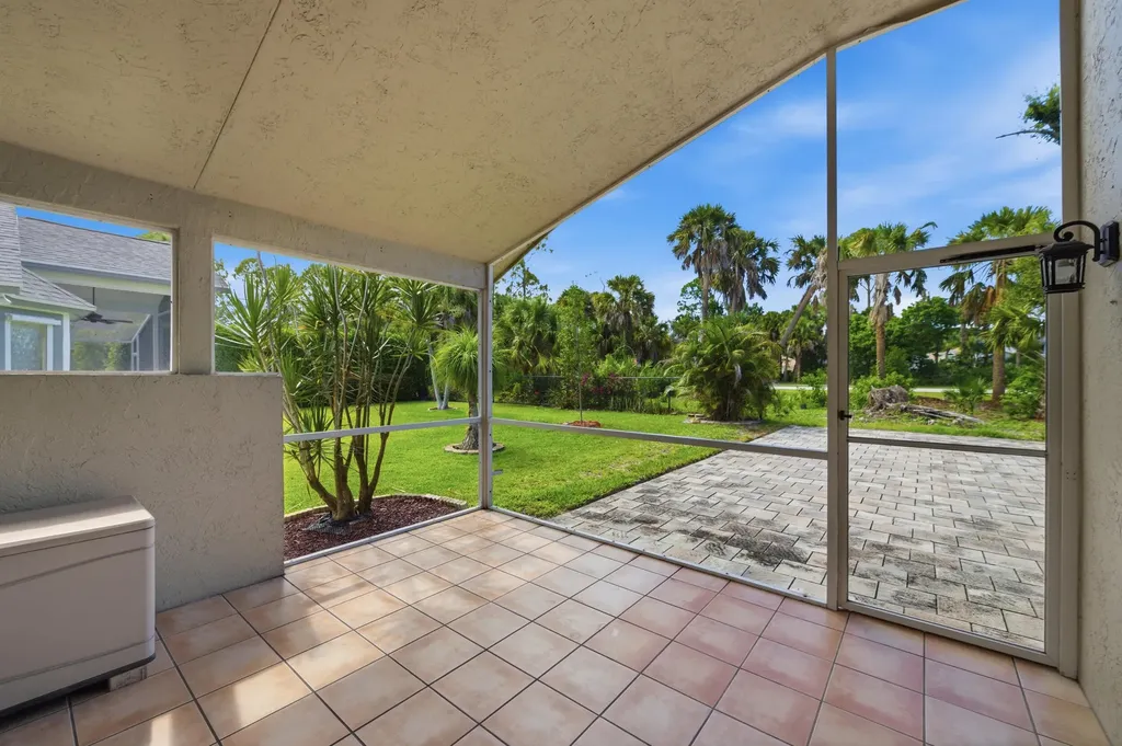 15181 Oak Chase Court Wellington FL 33414
