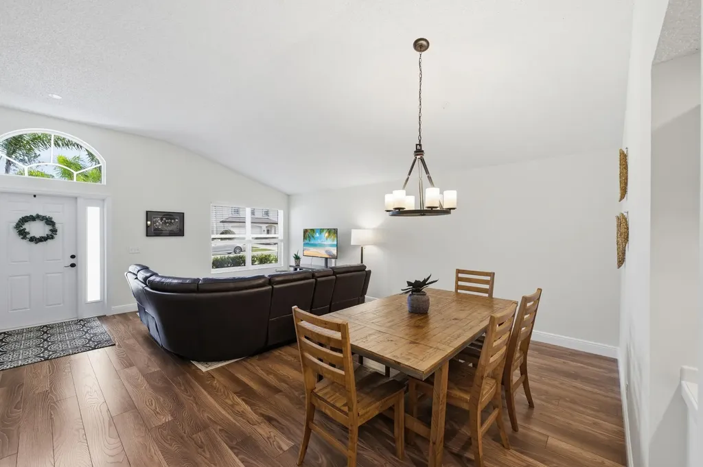 15181 Oak Chase Court Wellington FL 33414