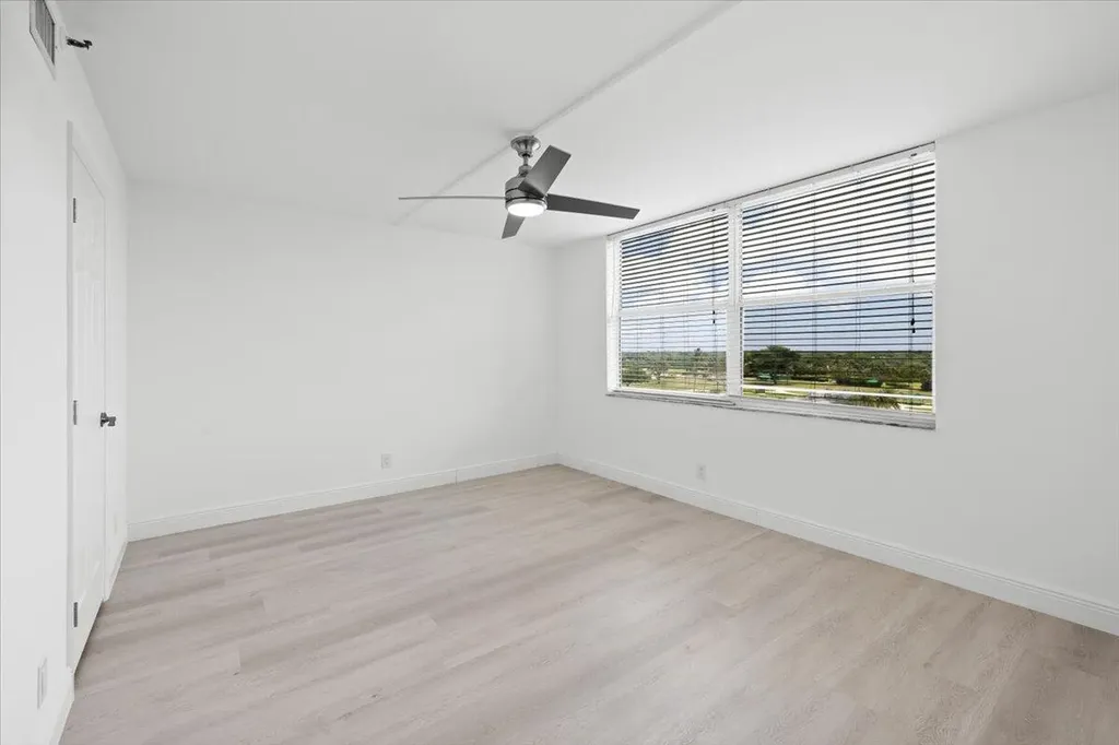 4550 NW 18th Avenue Deerfield Beach FL 33064