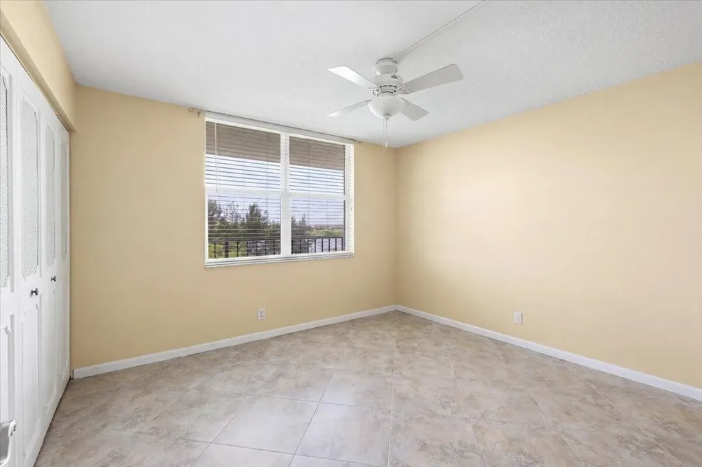 4550 NW 18th Avenue Deerfield Beach FL 33064