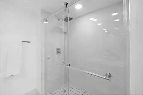 4550 NW 18th Avenue Deerfield Beach FL 33064