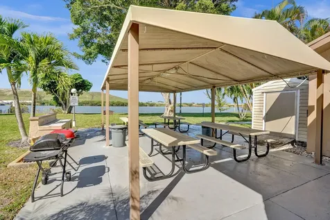 4550 NW 18th Avenue Deerfield Beach FL 33064