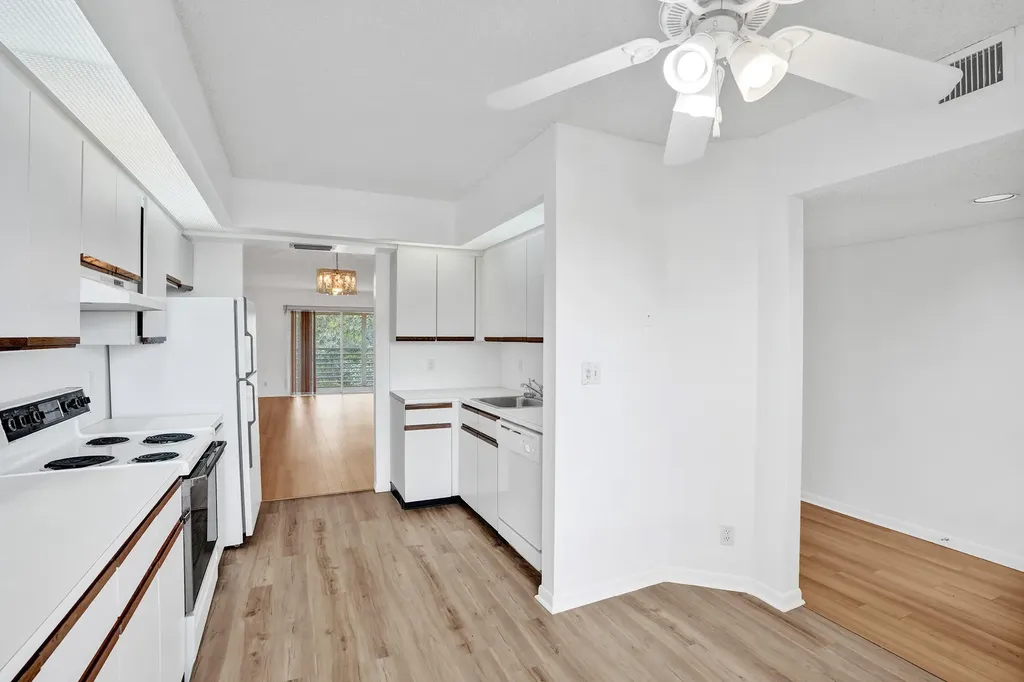 1501 Cayman Way Coconut Creek FL 33066