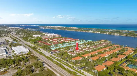108 Ocean Cay Way Hypoluxo FL 33462