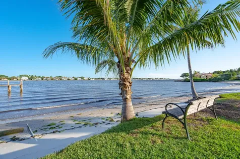 108 Ocean Cay Way Hypoluxo FL 33462