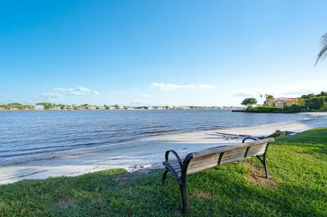 108 Ocean Cay Way Hypoluxo FL 33462