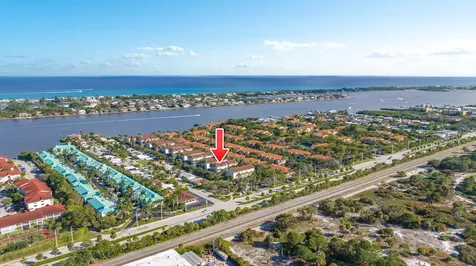 108 Ocean Cay Way Hypoluxo FL 33462