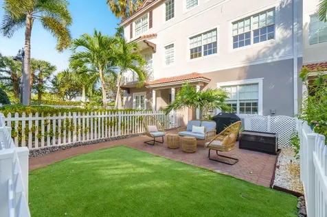 108 Ocean Cay Way Hypoluxo FL 33462