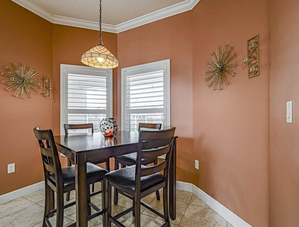 581 SW Grove Avenue Port St Lucie FL 34983