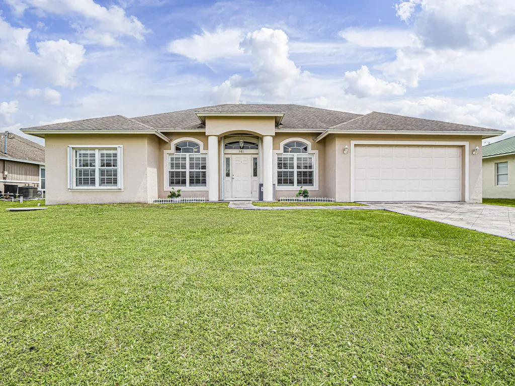 581 SW Grove Avenue Port St Lucie FL 34983