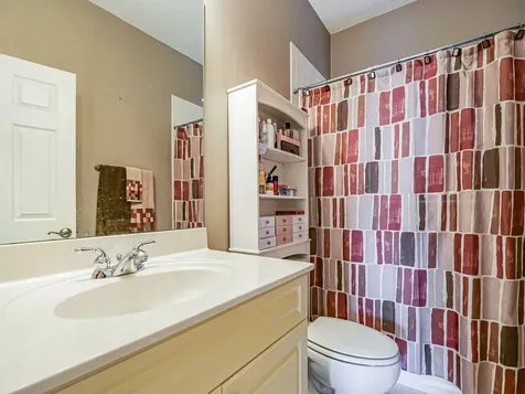 581 SW Grove Avenue Port St Lucie FL 34983