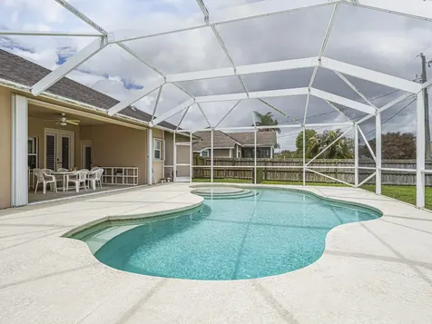 581 SW Grove Avenue Port St Lucie FL 34983