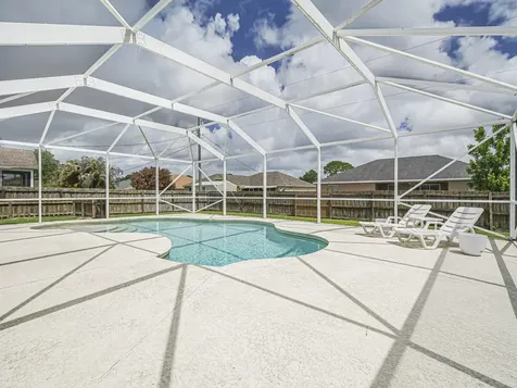 581 SW Grove Avenue Port St Lucie FL 34983