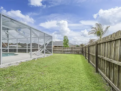 581 SW Grove Avenue Port St Lucie FL 34983