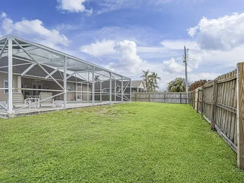581 SW Grove Avenue Port St Lucie FL 34983