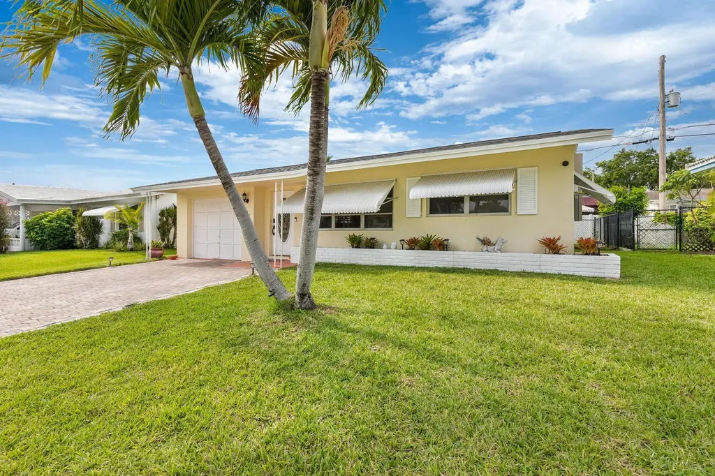2707 NW 53rd Street Fort Lauderdale FL 33309