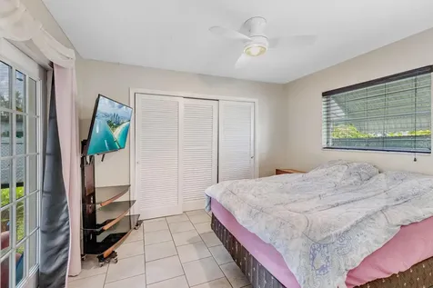 2707 NW 53rd Street Fort Lauderdale FL 33309