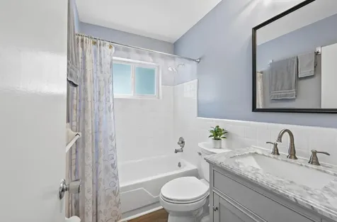 5711 NW 84th Terrace Tamarac FL 33321