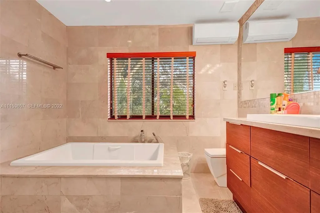 4808 Queen Palm Lane Tamarac FL 33319