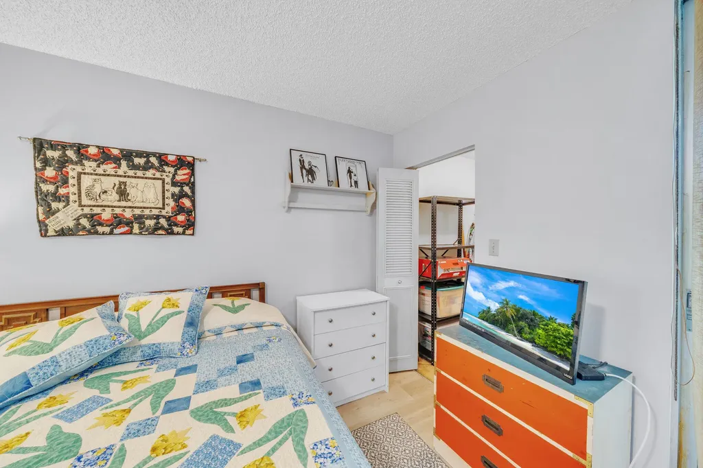 3361 NW 47th Terrace Lauderdale Lakes FL 33319