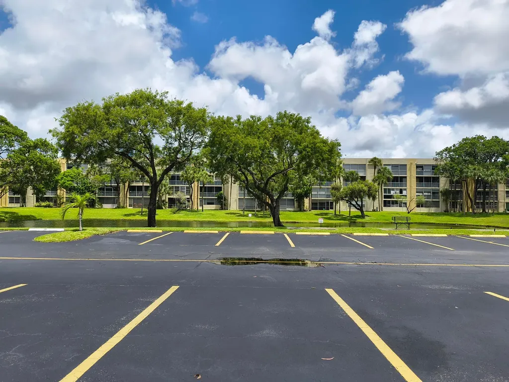 3361 NW 47th Terrace Lauderdale Lakes FL 33319