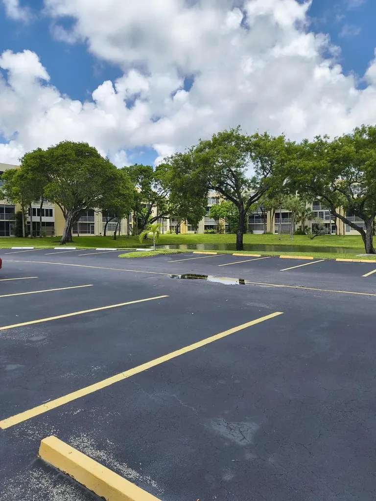 3361 NW 47th Terrace Lauderdale Lakes FL 33319