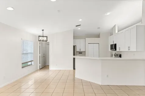 5606 NW 109th Way Coral Springs FL 33076