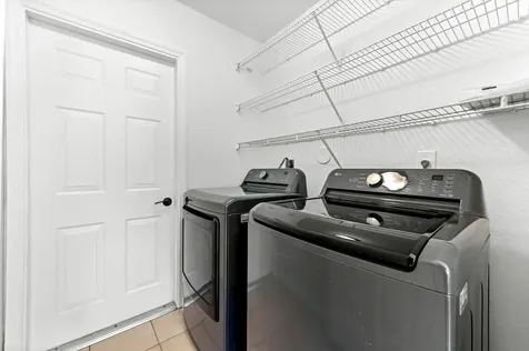 5606 NW 109th Way Coral Springs FL 33076