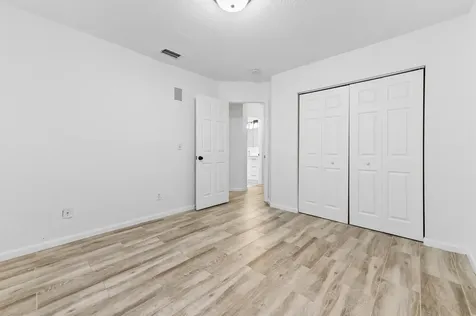 5606 NW 109th Way Coral Springs FL 33076