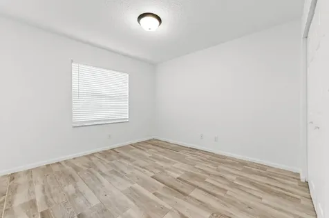 5606 NW 109th Way Coral Springs FL 33076