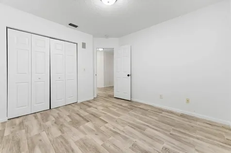 5606 NW 109th Way Coral Springs FL 33076