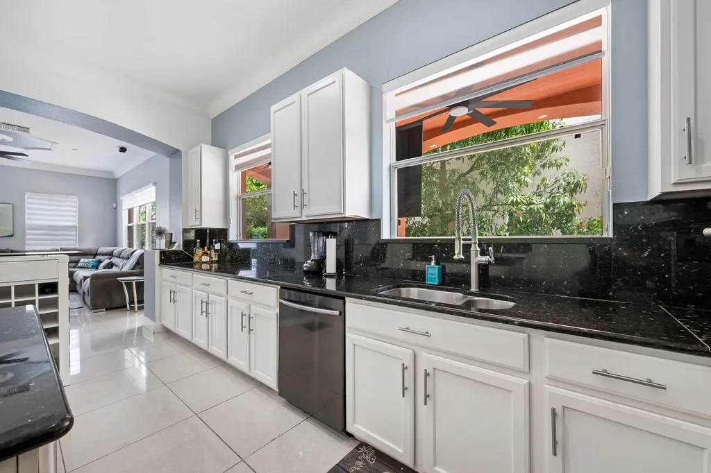 658 Cresta Circle West Palm Beach FL 33413