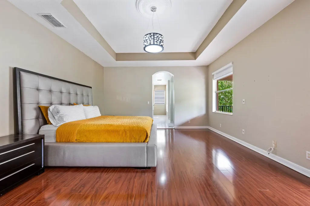 658 Cresta Circle West Palm Beach FL 33413