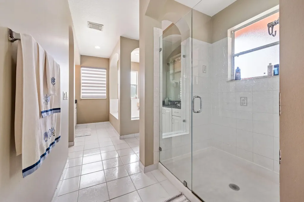 658 Cresta Circle West Palm Beach FL 33413