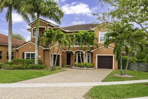 658 Cresta Circle West Palm Beach FL 33413