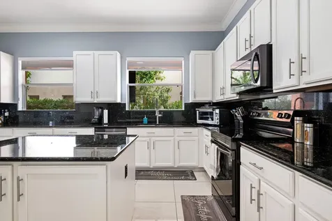 658 Cresta Circle West Palm Beach FL 33413