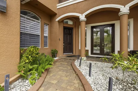 658 Cresta Circle West Palm Beach FL 33413