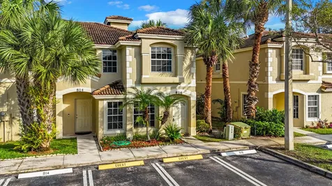 816 Summit Lake Drive West Palm Beach FL 33406
